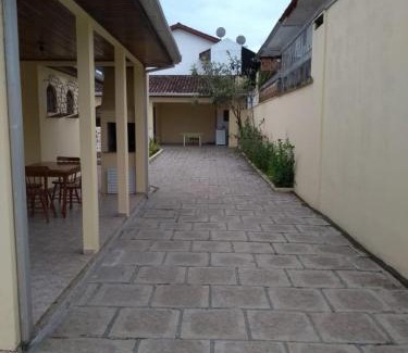 Guaratuba Casa | Casa Guaratuba espaçosa e confortável