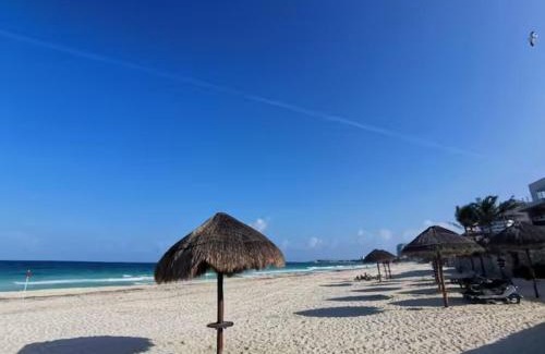 Cancún Villa | Casa Hacienda para grupos con Alberca en Cancún