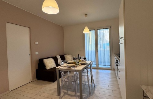 Sottomarina Apartamento | Casa Helios in Chioggia