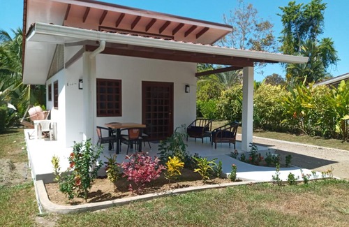Ojochal Chalet De Esquí | Casa Hibiscus