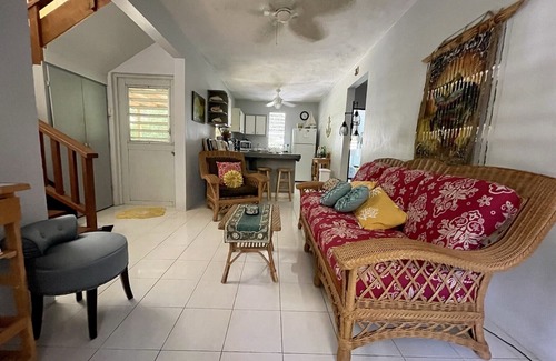 Culebra Pueblo Casa | Casa Hibiscus-Vacation Rental Home in Culebra, Puerto Rico