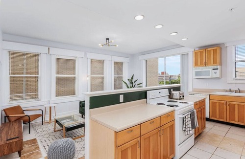 Downtown Historic District Apartamento | Casa Historia: Sleek 2B apt UNIQUE spot downtown