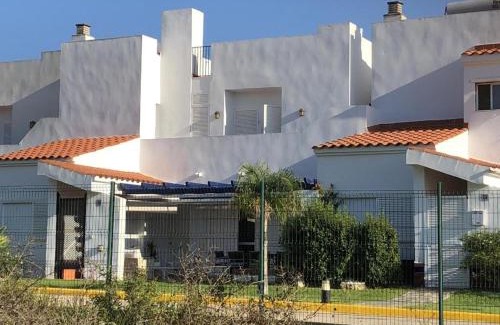Chiclana de la Frontera Chalet De Esquí | Casa Hortensia