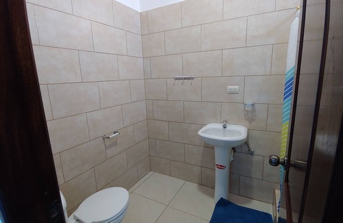 Puerto Villamil Casa | Casa Hospedaje Punta Arena