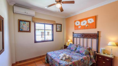 El Bosque Casa | Casa Huerta San Miguel El Bosque by Ruralidays