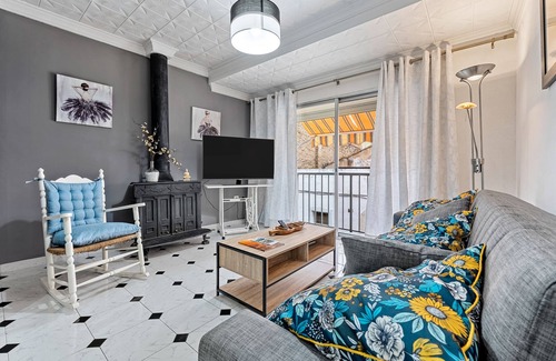 Amposta Casa | 'Casa ideal para familias with Private Terrace, Balcony and Air Conditioning