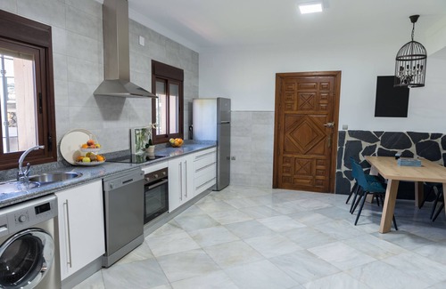 Écija Chalet De Esquí | Casa ideal para pasar unos días de relax. A tan solo 5 minutos de Écija.