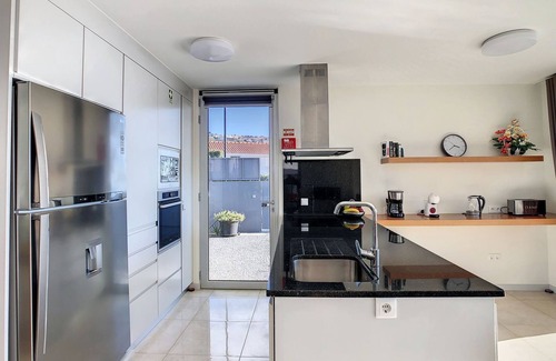 Arco da Calheta Casa | Casa Inês by LovelyStay