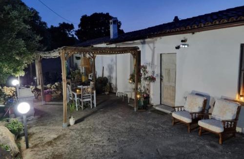 Monti Casa | Casa in campagna Su Frassu