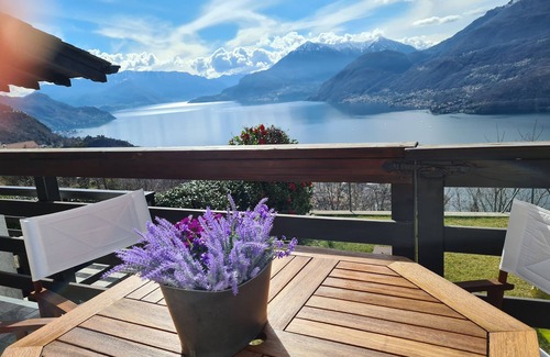 Dervio Casa | Acogedora y Cuidada Casa Adosada con Espectaculares Vistas al Lago de Como