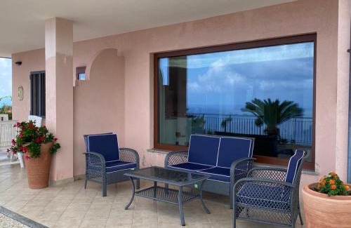 Marina di Zambrone Casa | Casa indipendente con vista mare