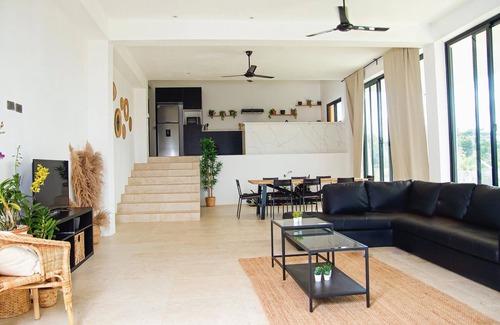 Las Galeras Casa | Casa Inelky Las galeras Samaná. Ideal para familia y grupo.