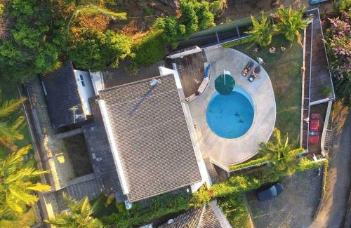 Cambaquara Casa | Casa inteira com vista para o Mar a 80 Mt da Praia