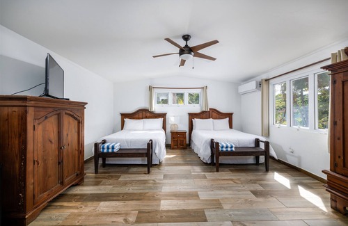 Puntas Hotel | Casa Isleña Inn