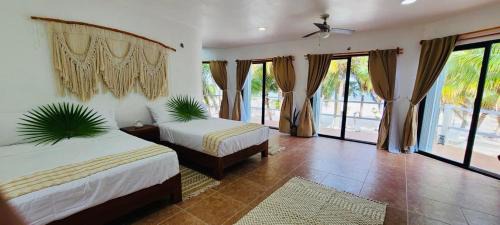 Majahual Villa | Casa Itzayana Costa Maya