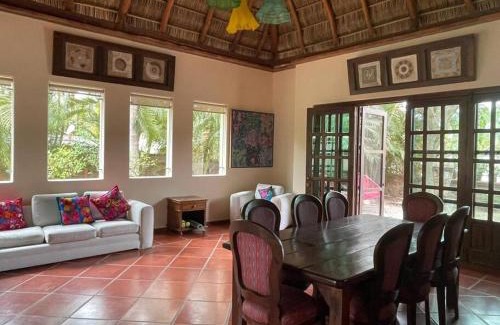 Lo de Marcos Casa | Casa Ixchel
