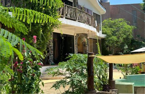 Troncones Cama Y Desayuno | Casa Jasmin Bed & Breakfast