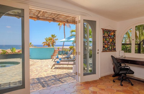 Cabo San Lucas Villa | Casa Jazmin: Ocean View and short walk to the beach. Promotions available.