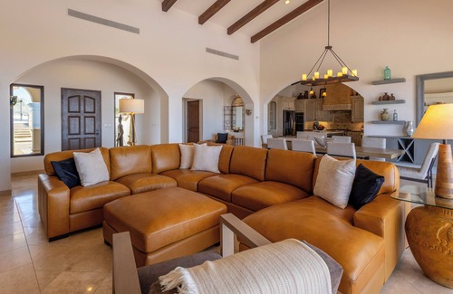 Cabo San Lucas Villa | Casa Juan Miguel, 4bdrm vista al mar casa con golf con descuentos para los huéspedes