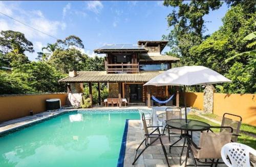 Sao Sebastiao Casa | Casa Juréia com piscina aquecida, a 350m da praia - Litoral Norte