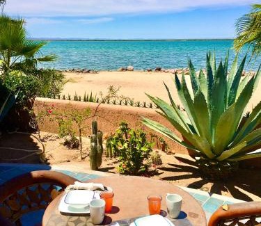 La Paz Cama Y Desayuno | Casa Kootenay Waterfront Bnb