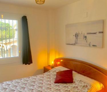 Mont Barbat Casa | Casa La Alegria