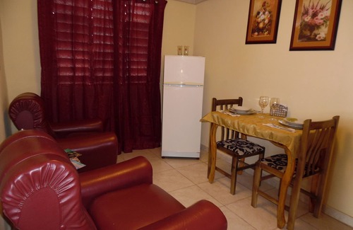 Pinar del Rio Casa | Casa La Ceiba D&L (Pinar del Rio)