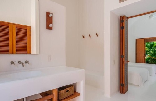 Boca de Iguanas Casa | Casa La Ceiba: Casa de lujo en Costa Careyes