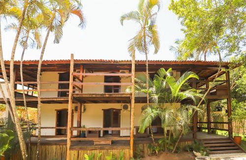 Porto Seguro Hotel | Casa La Luna
