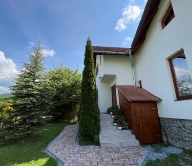 Sovata Casa | Casa Lacul Mierlei