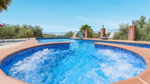 Periana Villa | Casa Las Lomas de San Rafael Periana by Ruralidays