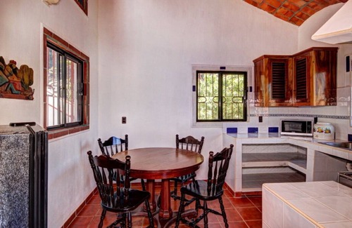 Los Ayala Casa | Casa las Mariposas Bungalow 5