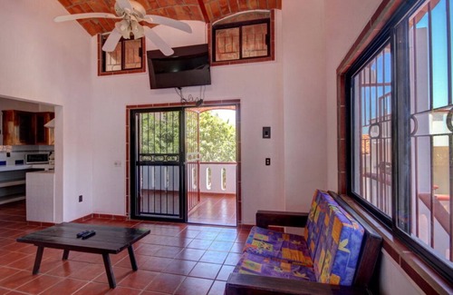 Los Ayala Casa | Casa las Mariposas Bungalow 5