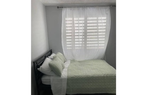Aguadilla Pueblo Casa | Casa Las Palmeras