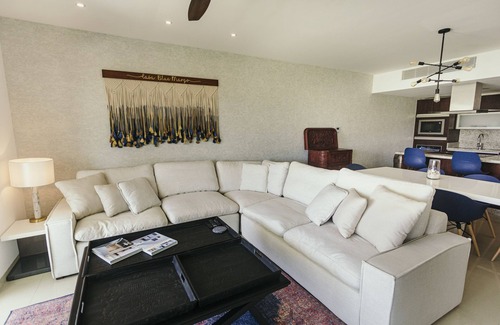 Puerto Juarez Condominio | Casa Las Perlas New !! At Mareazul 2 Bedroom Condo by Redawning