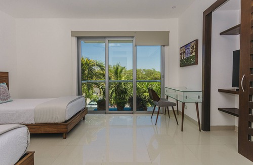 Puerto Juarez Condominio | Casa Las Perlas New !! At Mareazul 2 Bedroom Condo by Redawning