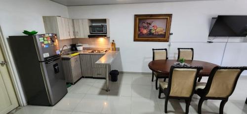 Los Naranjos Apartamento | Casa Laureles 2do Parque