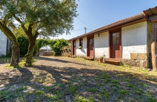 Molares Casa | Casa Lavoura em Requeixo