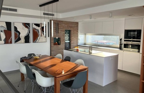 Conil de la Frontera Villa | Casa Lefito-Chalet de lujo con piscina privada cerca de la playa