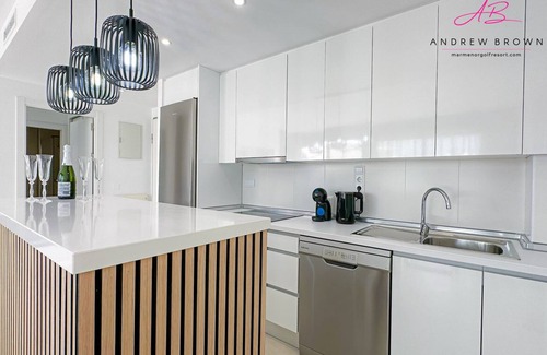 Torre-Pacheco Apartamento | Casa Lejos - Luxury Ground Floor 2 Bedroom 2 Bathroom Apartment With Garden