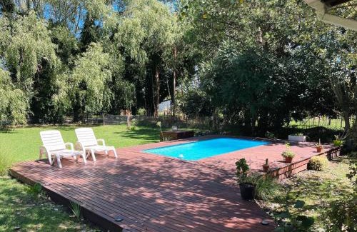 Barrio Los Acantilados Casa | Casa Leo - Casa con pileta en zona Acantilados - Hola Sur