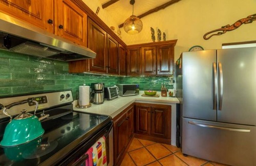 Hills of Esterillos Casa | Casa Leonie- relax in paradise!!!