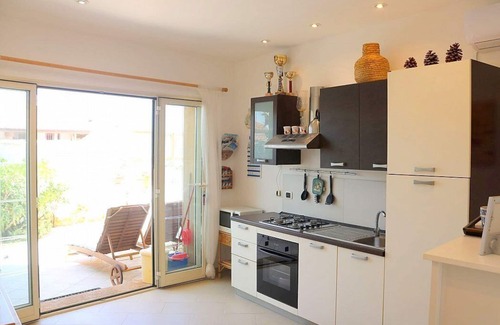 Agnone Bagni Casa | Casa Libezia: A welcoming apartment located right on the beach, with Free WI-FI.