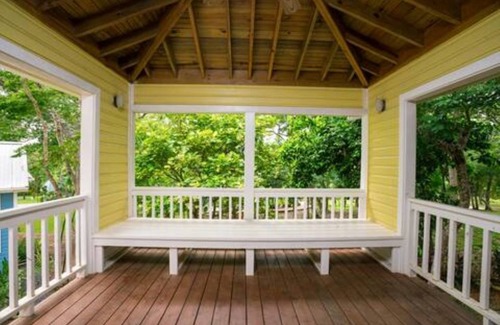 Lawson Rock Casa | Casa Limon, Lawson Rock, Roatan.