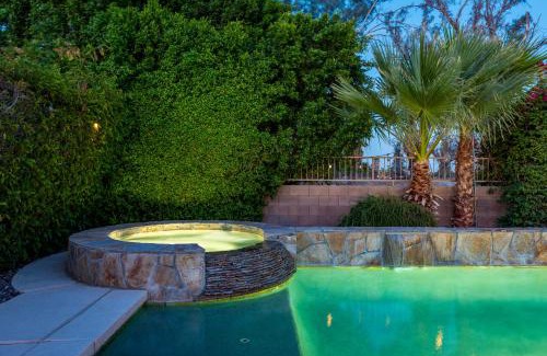 Palm Springs Villa | Casa Linda by ACME House Company