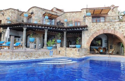 Club Deportivo Casa | Casa Lisa