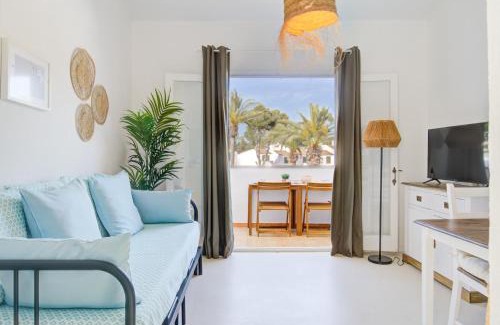 Cala'n Bosch Apartamento | Casa Lo-LA - Apartamento sereno y lujoso con balcón