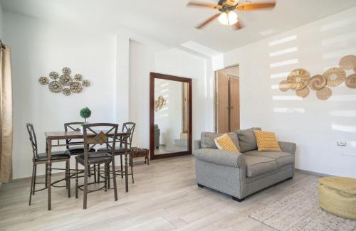 Puntas Apartamento | Casa Loba Suite 1 with an outdoor tub
