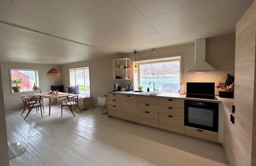 Flakstad Casa | Casa Lofoten Ramberg Norway Reine Kvalvika Sauna