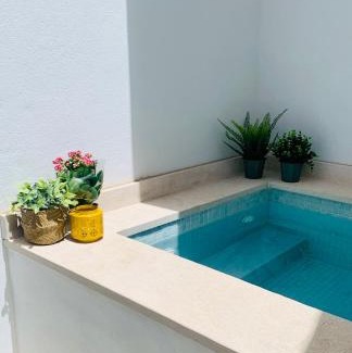 Sao Pedro Casa | Casa Longa Faro - Traditional Portuguese House with modern comforts